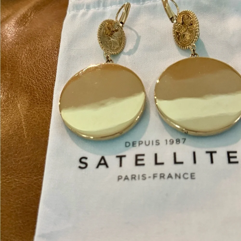 NWOT Satellite Paris earrings from the Amelita collection
